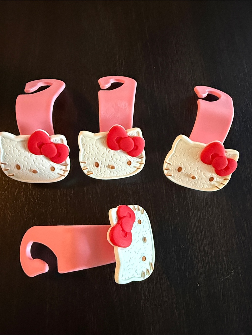 Pink hello Kitty Hook Clips  - Set of 4
